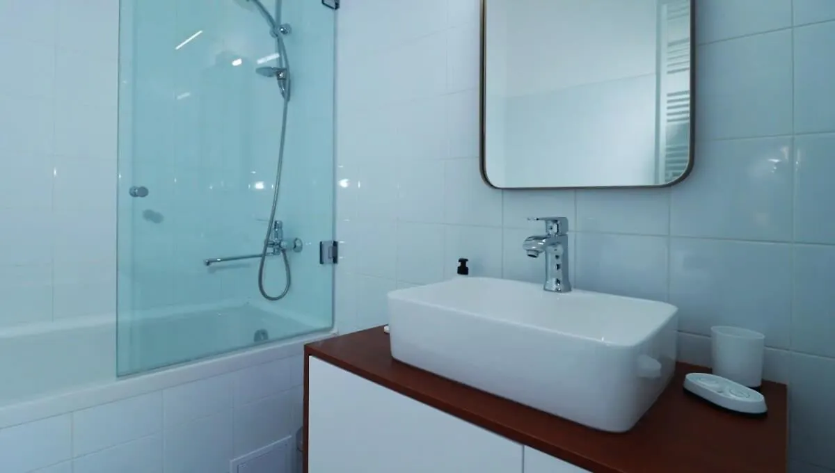 טביליסי Stunning Apartment Near Fabrica גאורגיה