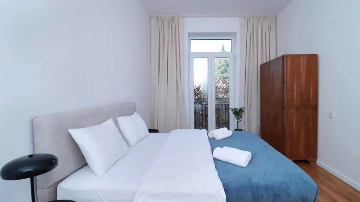 טביליסי Stunning Apartment Near Fabrica