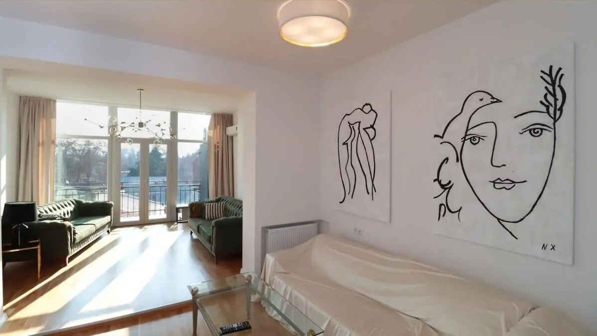 טביליסי Stunning Apartment Near Fabrica